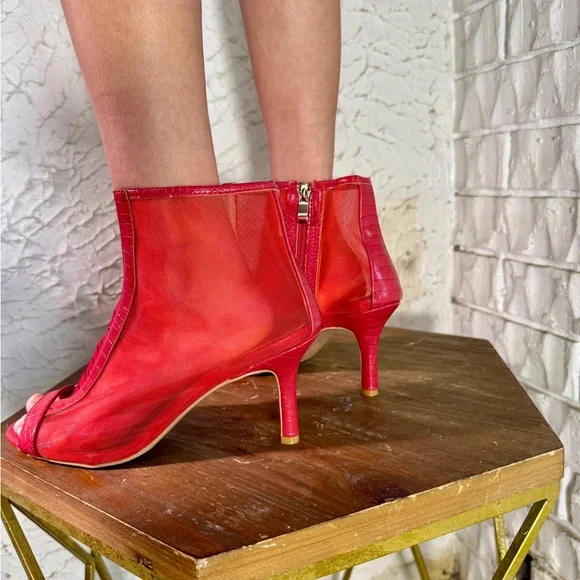 Jessica Carlyle Vibrant Red Mesh Heels - Picture 5 of 12